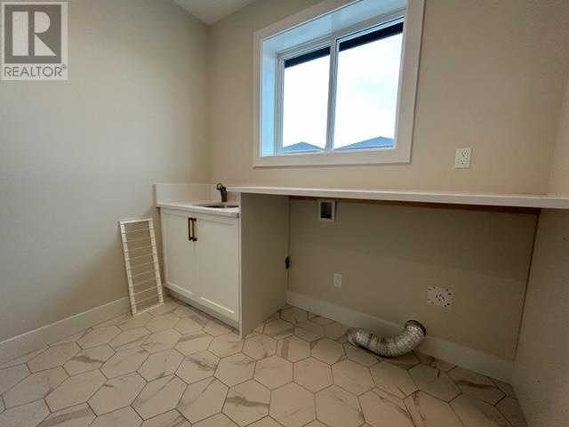 20388 Wicklund Avenue, Maple Ridge, British Columbia  V2X 2Z5 - Photo 18 - R2785938