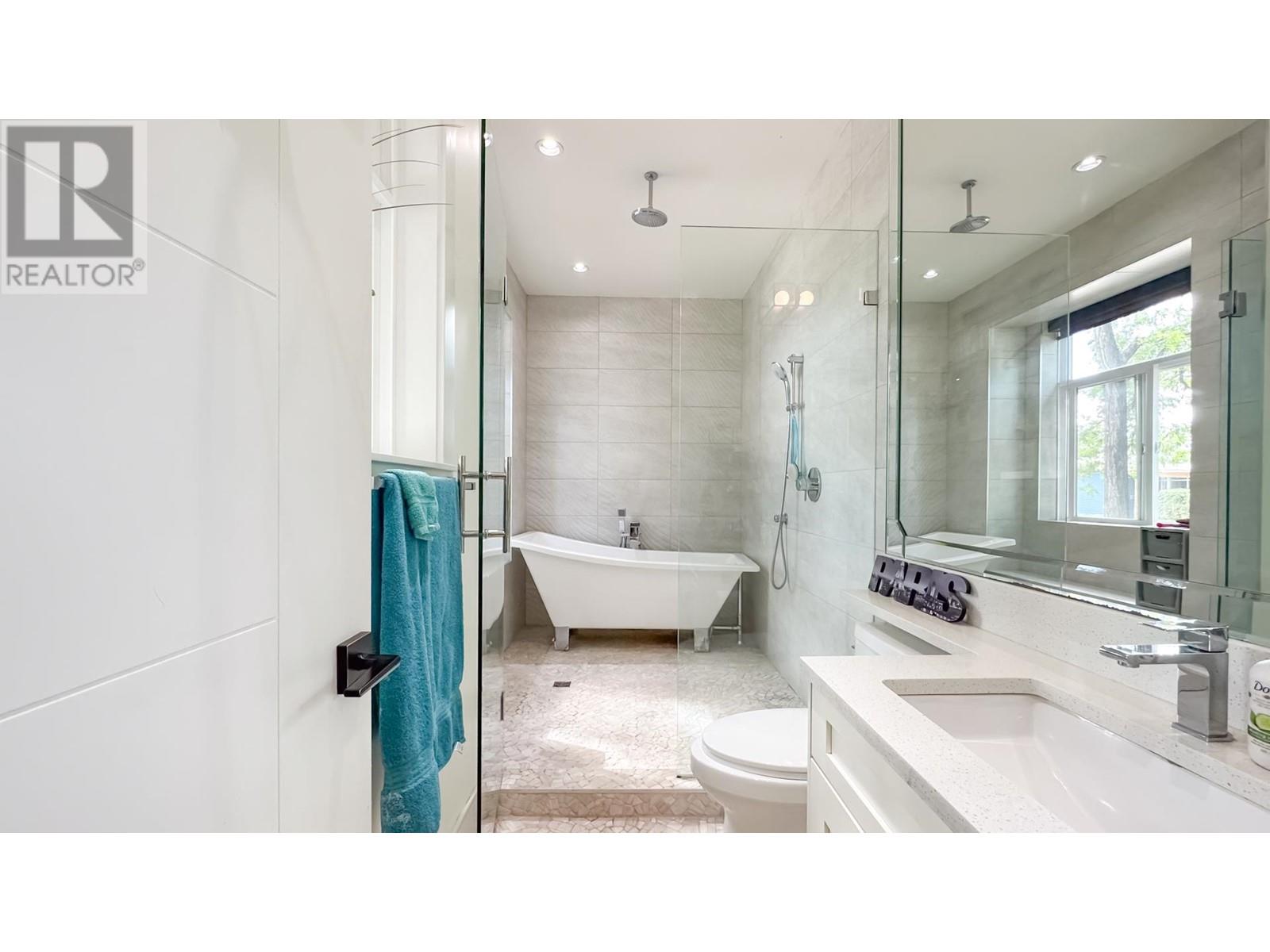 10251 No. 5 Road, Richmond, British Columbia  V7A 4E6 - Photo 22 - R2800895