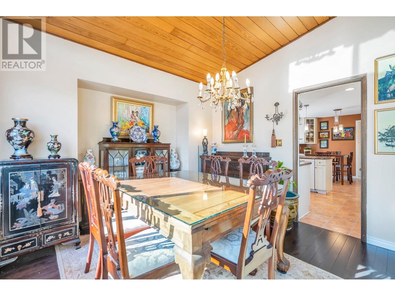 5402 Rawlins Crescent, Delta, British Columbia  V4M 1J4 - Photo 9 - R2800622