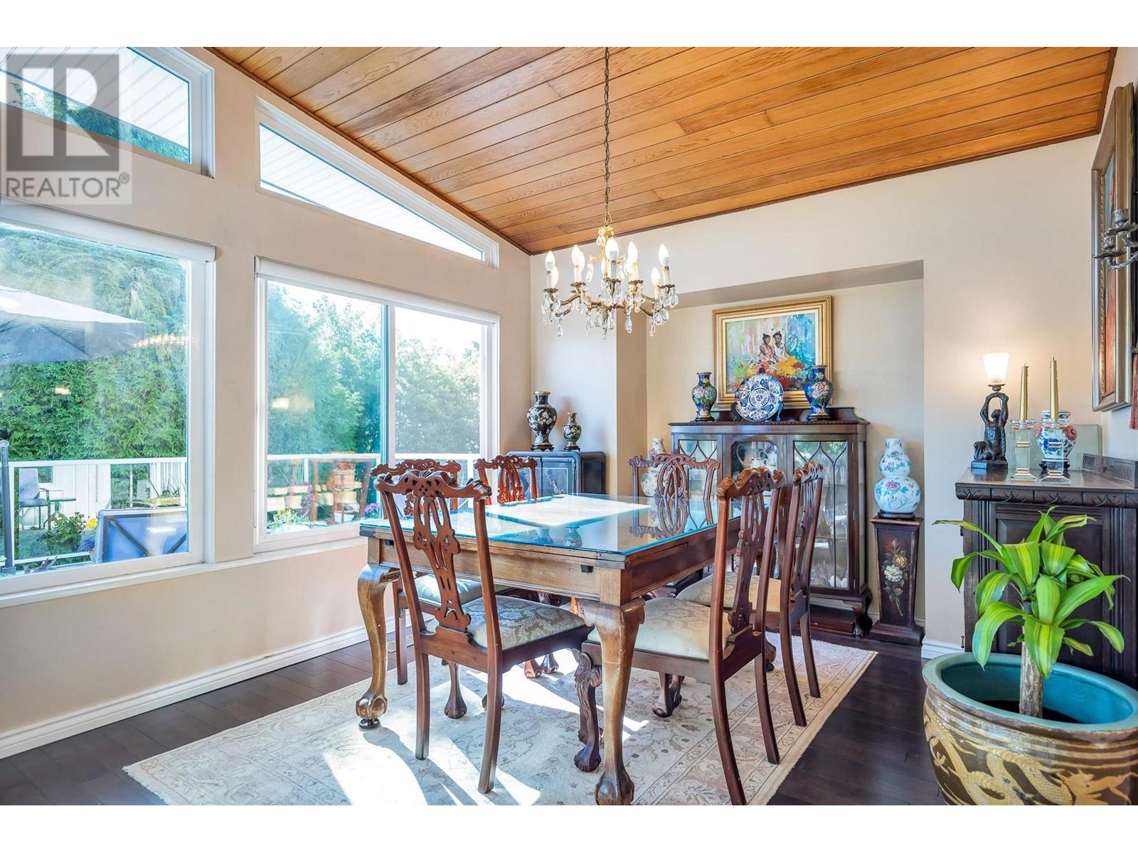 5402 Rawlins Crescent, Delta, British Columbia  V4M 1J4 - Photo 8 - R2800622