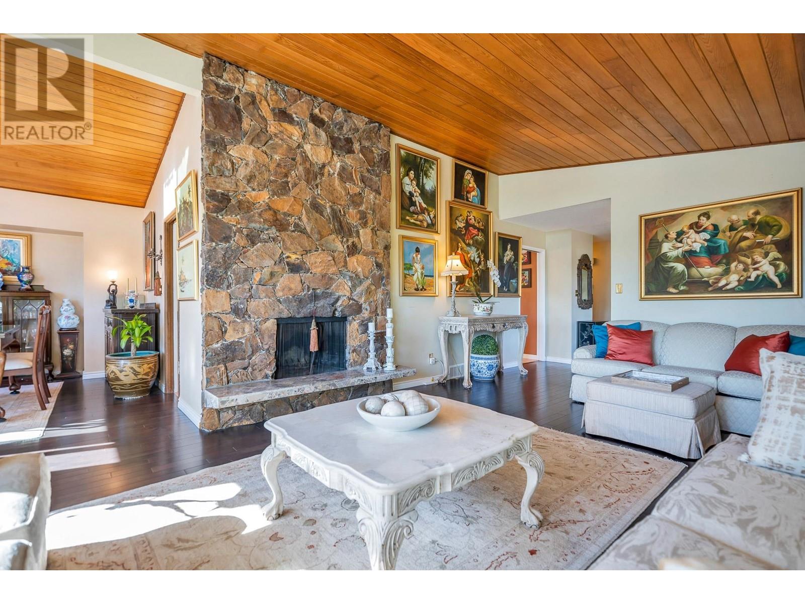 5402 Rawlins Crescent, Delta, British Columbia  V4M 1J4 - Photo 6 - R2800622