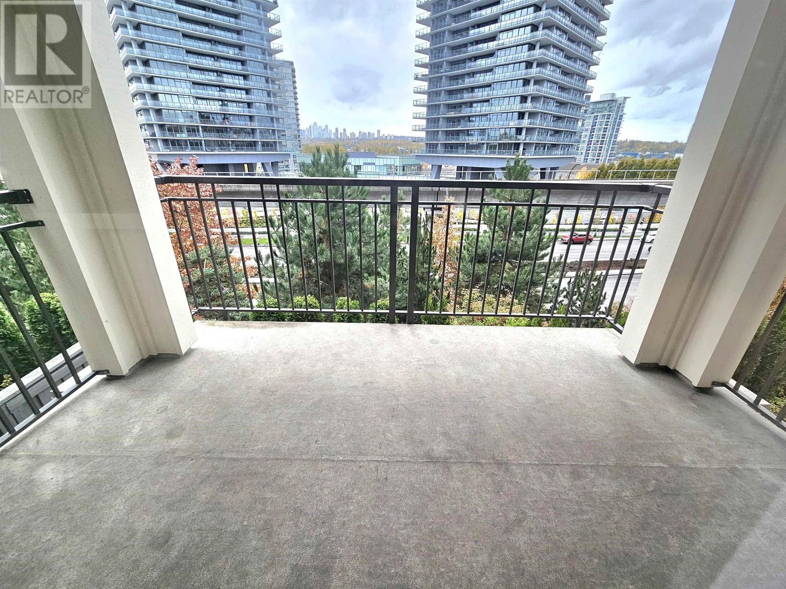 204 4788 Brentwood Drive, Burnaby, British Columbia  V5C 0C5 - Photo 6 - R2797397