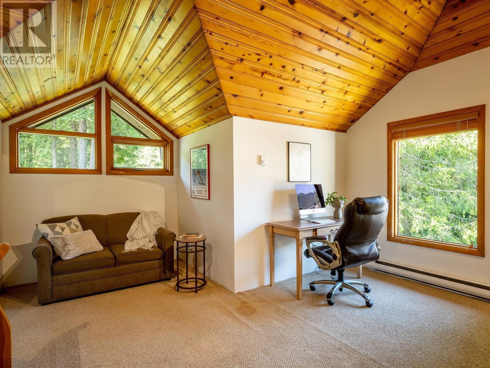 2018 Alpha Lake Village, Whistler, British Columbia  V8E 0B7 - Photo 13 - R2801135