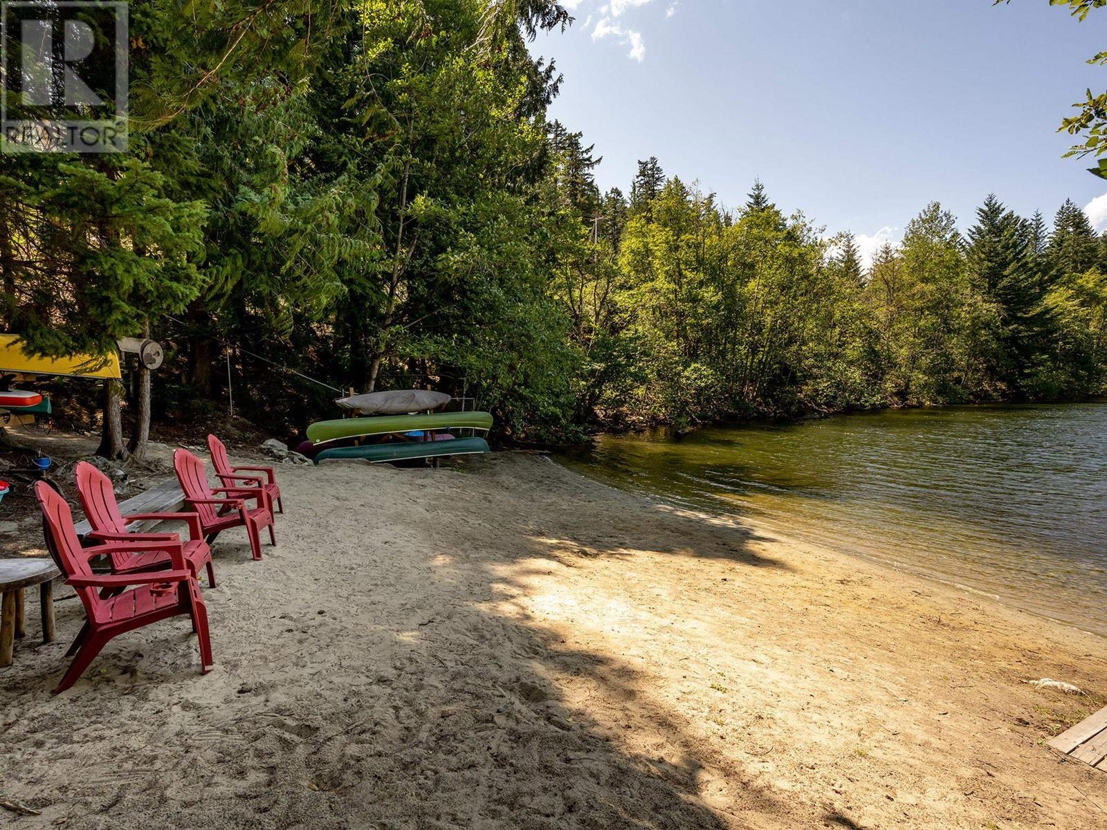 2018 Alpha Lake Village, Whistler, British Columbia  V8E 0B7 - Photo 25 - R2801135