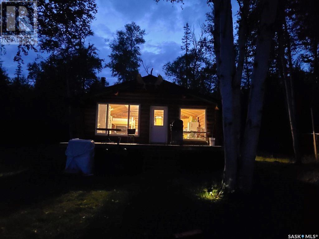 Cabin On Mcbeth Island, Nemeiben Lake, Saskatchewan  S0J 1L0 - Photo 34 - SK935303