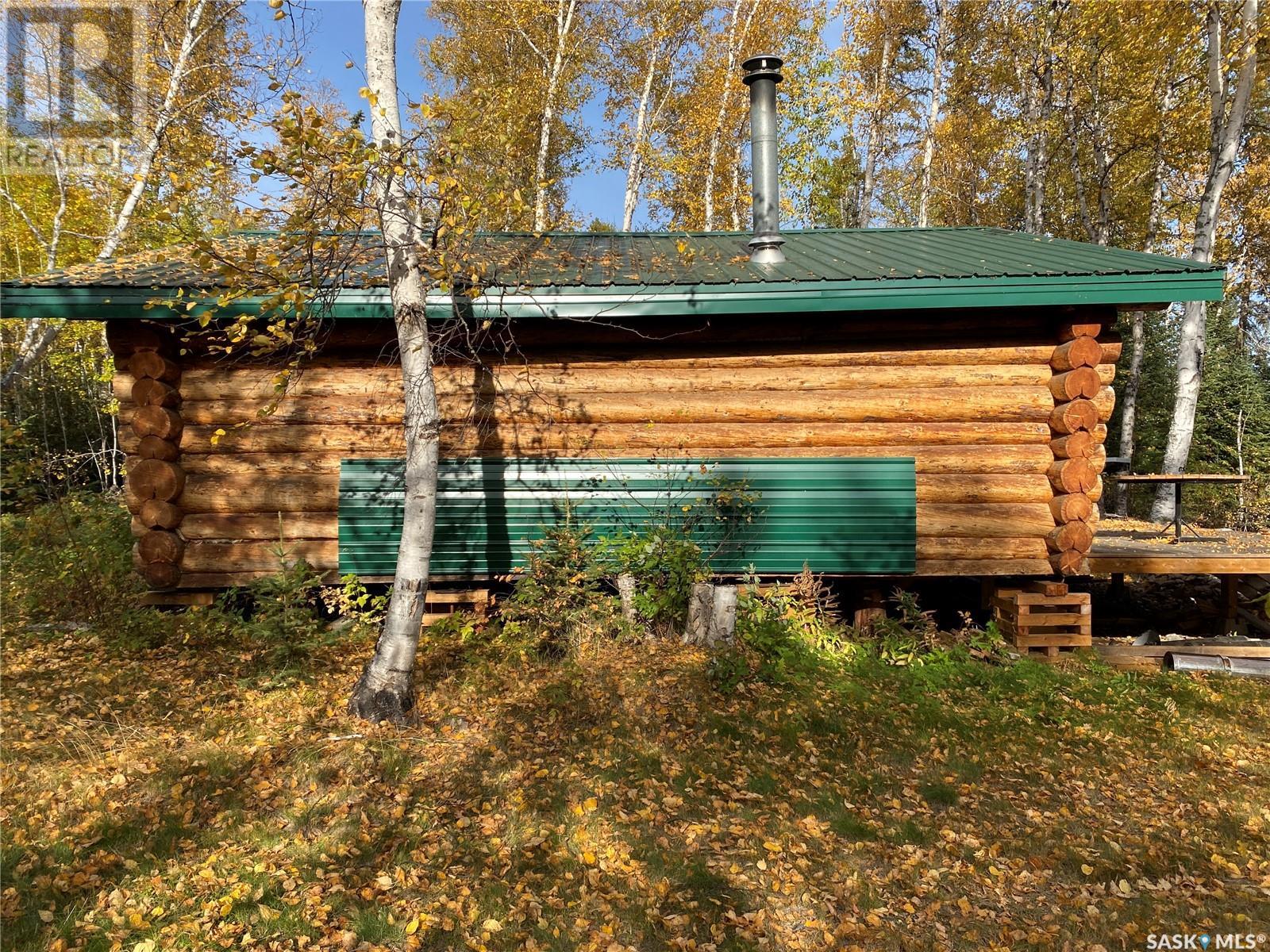 Cabin On Mcbeth Island, Nemeiben Lake, Saskatchewan  S0J 1L0 - Photo 25 - SK935303