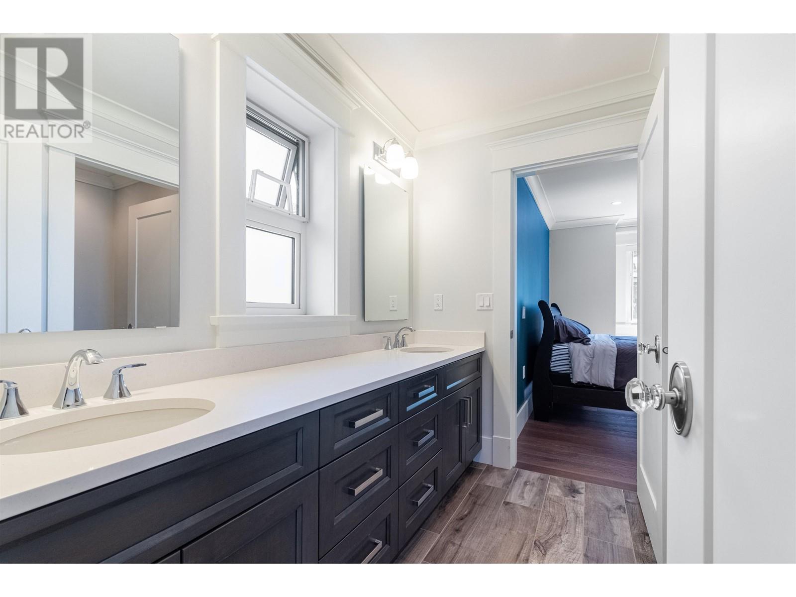 4921 Venables Street, Burnaby, British Columbia  V5B 1X8 - Photo 17 - R2800937