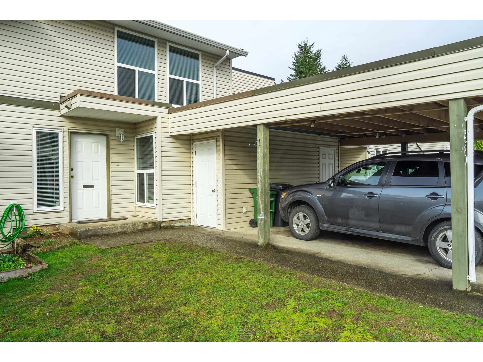 250 32550 Maclure Road, Abbotsford, British Columbia  V2T 4N3 - Photo 2 - R2800766