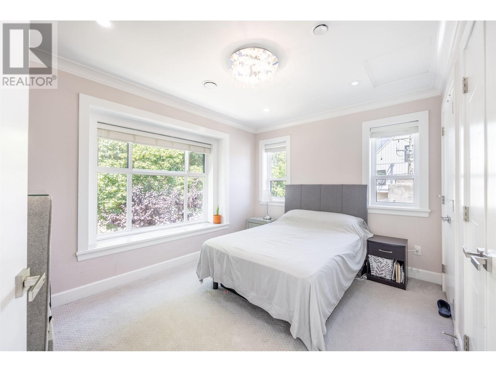 172 Ontario Place, Vancouver, British Columbia  V5W 1S2 - Photo 8 - R2800690
