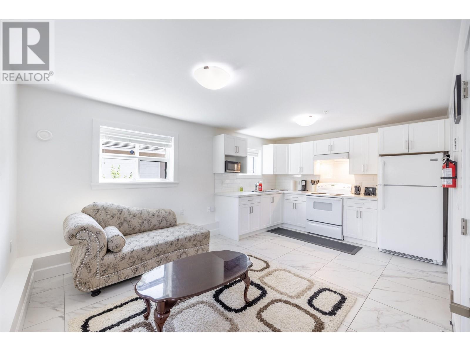 172 Ontario Place, Vancouver, British Columbia  V5W 1S2 - Photo 13 - R2800690