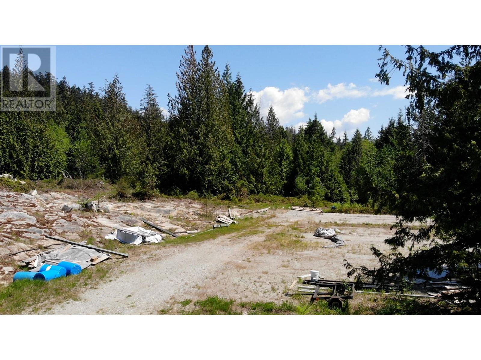 9362 Stephens Way, Halfmoon Bay, British Columbia  V7Z 1G9 - Photo 23 - R2782617