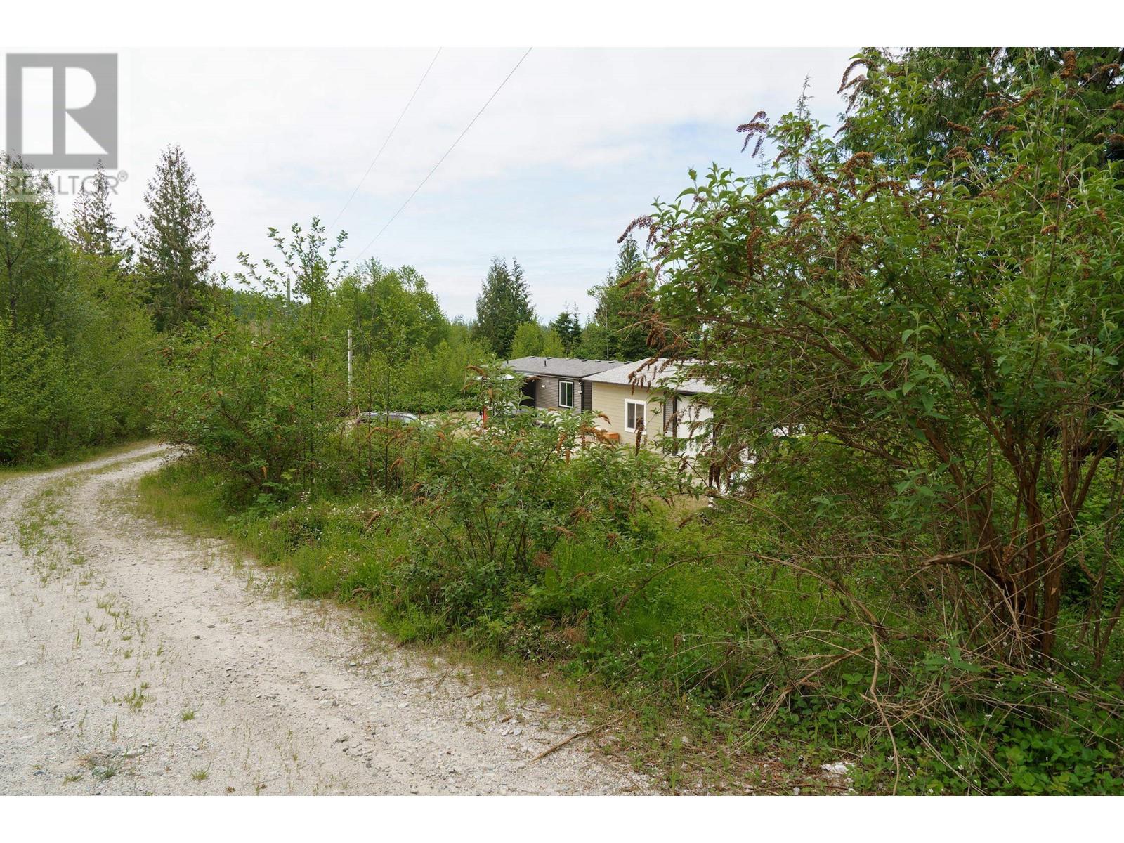 9362 Stephens Way, Halfmoon Bay, British Columbia  V7Z 1G9 - Photo 32 - R2782617