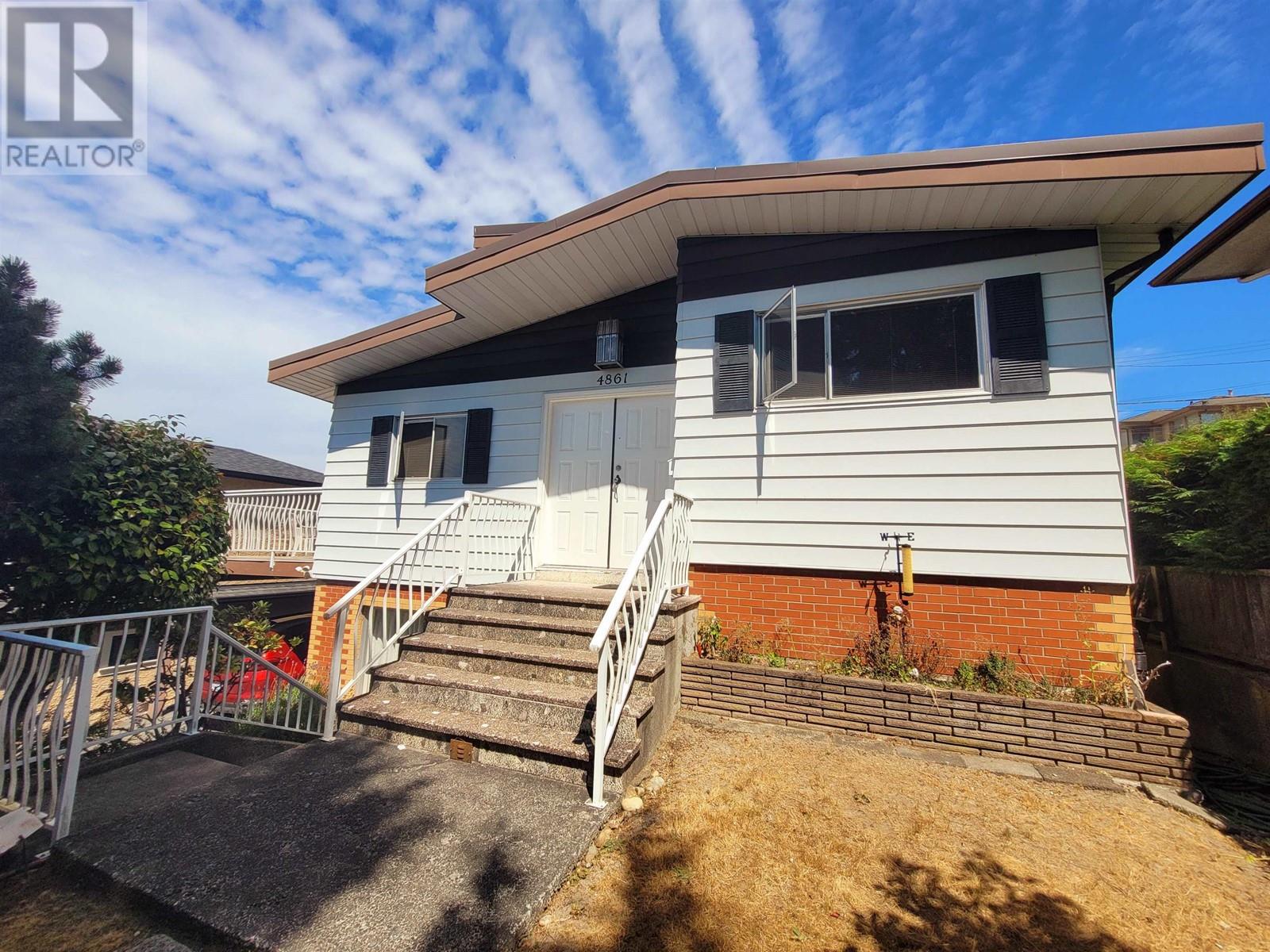 4861 Oxford Street, Burnaby, British Columbia  V5C 1E7 - Photo 1 - R2801360