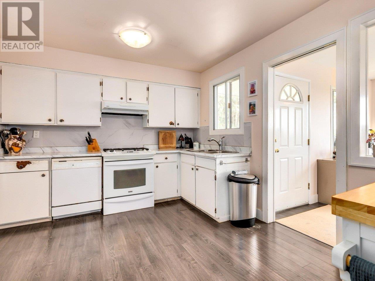 4810 42a Avenue, Delta, British Columbia  V4K 1A1 - Photo 8 - R2801515