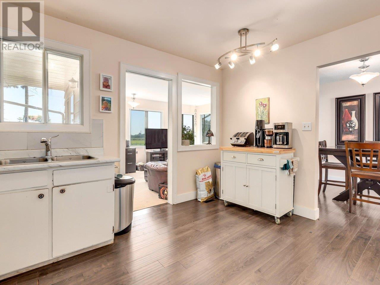 4810 42a Avenue, Delta, British Columbia  V4K 1A1 - Photo 9 - R2801515