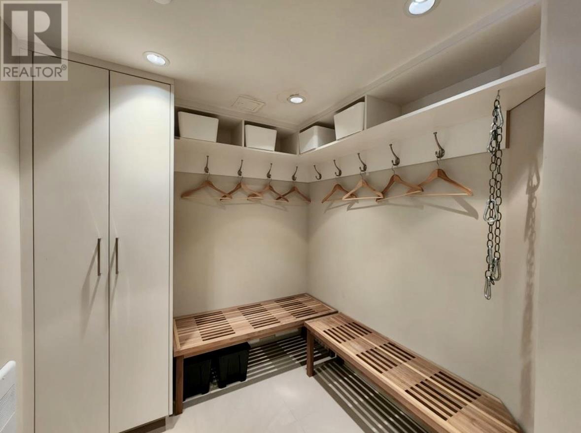 105 4910 Spearhead Place, Whistler, British Columbia  V0N 1B4 - Photo 6 - R2801500