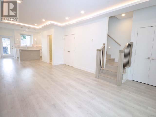 3326 E 2nd Avenue, Vancouver, British Columbia  V5M 1G5 - Photo 4 - R2791780