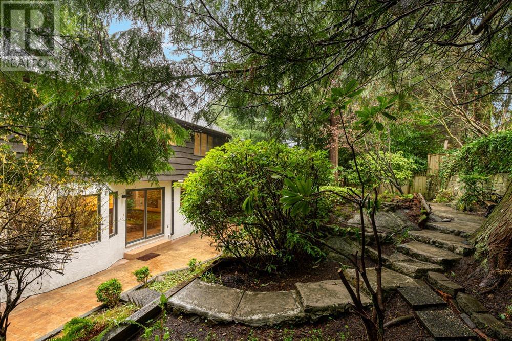 5185 Headland Drive, West Vancouver, British Columbia  V7W 2W9 - Photo 15 - R2801265