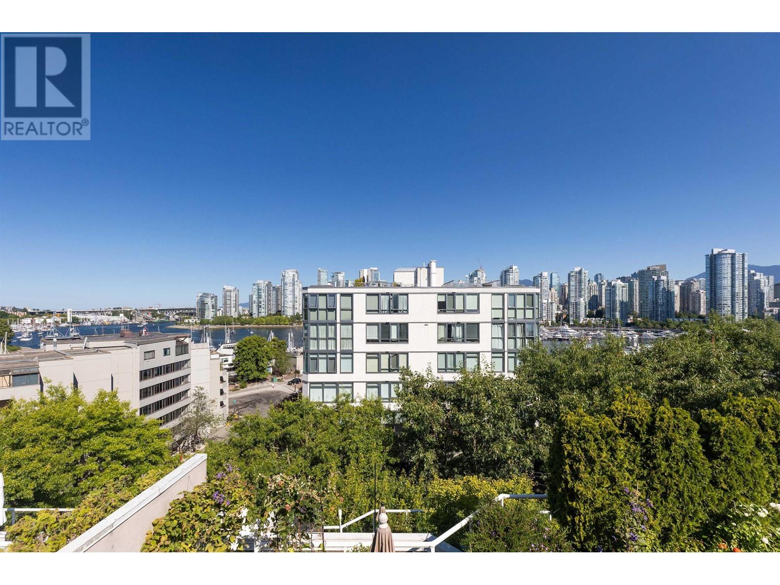 906 518 Moberly Road, Vancouver, British Columbia  V5Z 4G3 - Photo 2 - R2801630