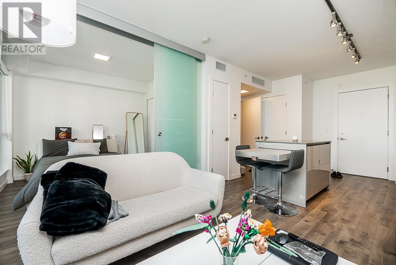 302 4488 Juneau Street, Burnaby, British Columbia  V5C 0M4 - Photo 14 - R2801905