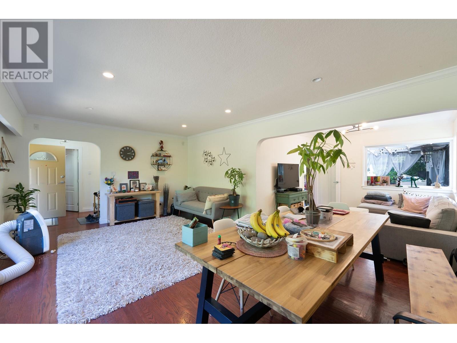 2036 W 60th Avenue, Vancouver, British Columbia  V6P 2B1 - Photo 3 - R2794860