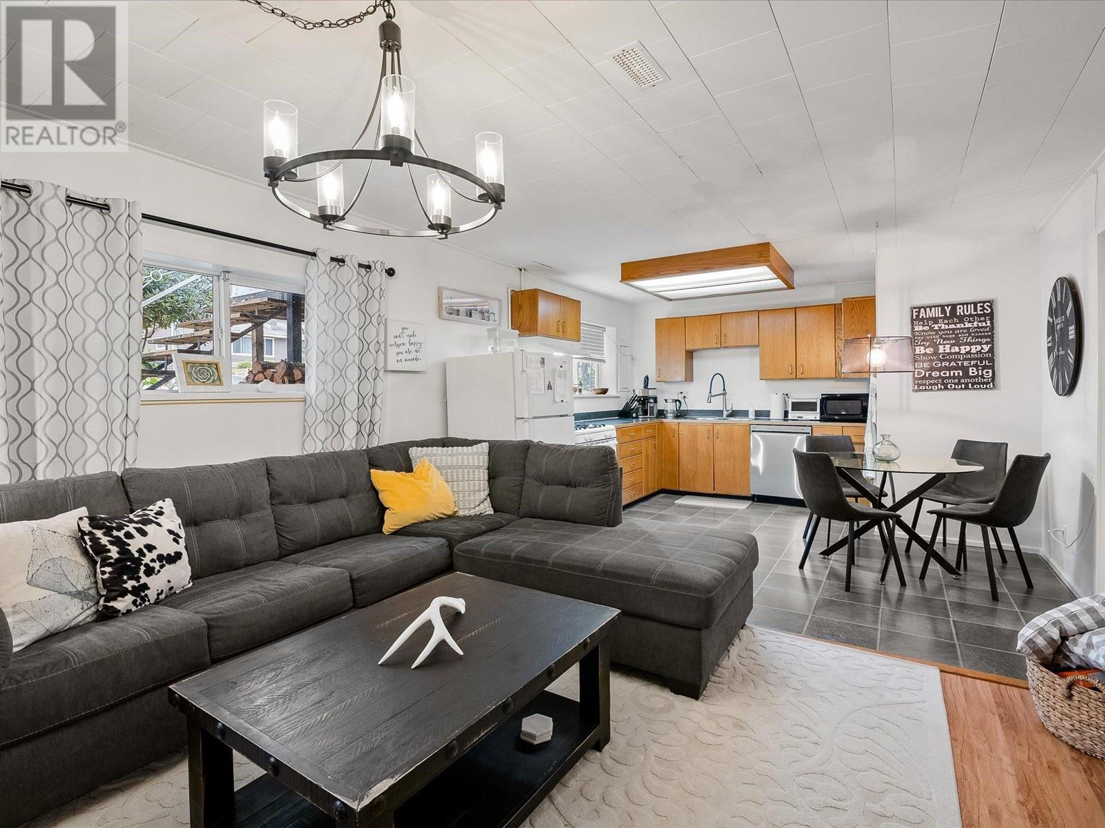 1610 Depot Road, Squamish, British Columbia  V0N 1H0 - Photo 28 - R2801972