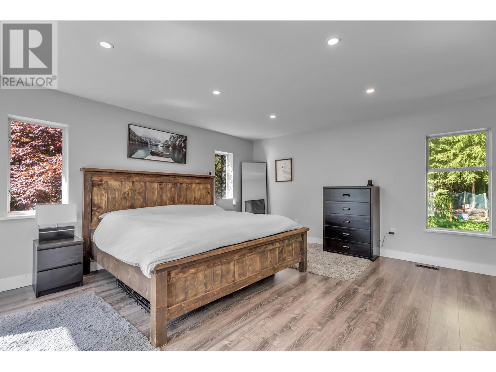28511 104 Avenue, Maple Ridge, British Columbia  V2W 1L5 - Photo 14 - R2777735