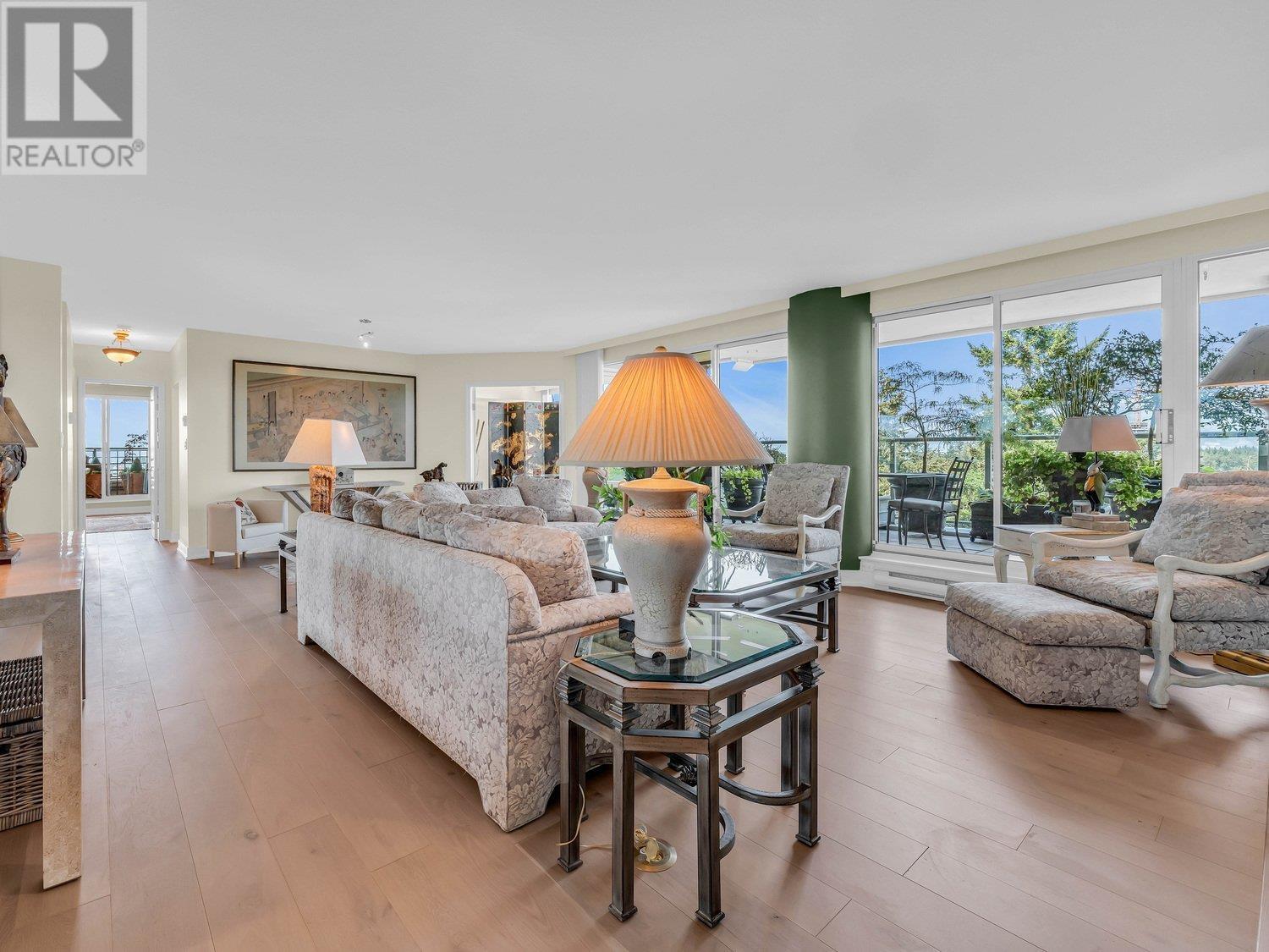 1803 5775 Hampton Place, Vancouver, British Columbia  V6T 2G6 - Photo 2 - R2801604