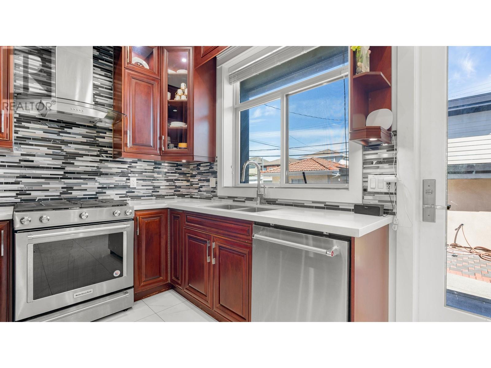 273 E 57th Avenue, Vancouver, British Columbia  V5X 1S6 - Photo 9 - R2801137