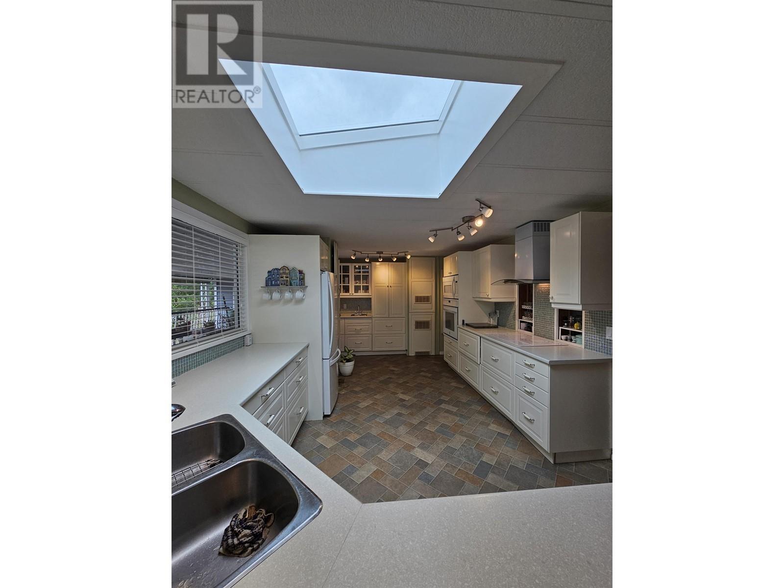 31 145 King Edward Street, Coquitlam, British Columbia  V3K 6L2 - Photo 19 - R2801413