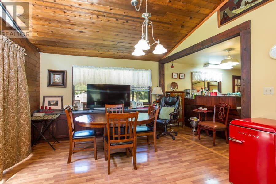27964 110 Avenue, Maple Ridge, British Columbia  V2W 1P6 - Photo 6 - R2793509