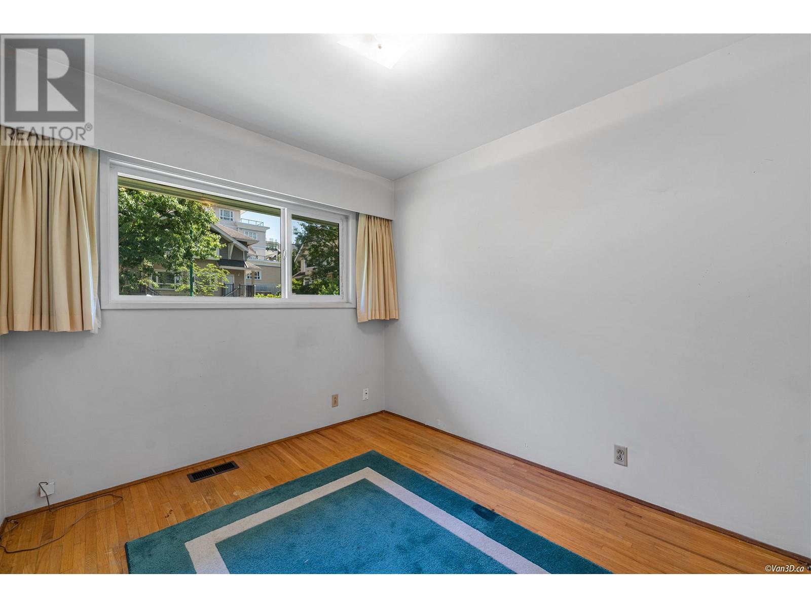 2237 Chesterfield Avenue, North Vancouver, British Columbia  V7M 2P7 - Photo 23 - R2801845