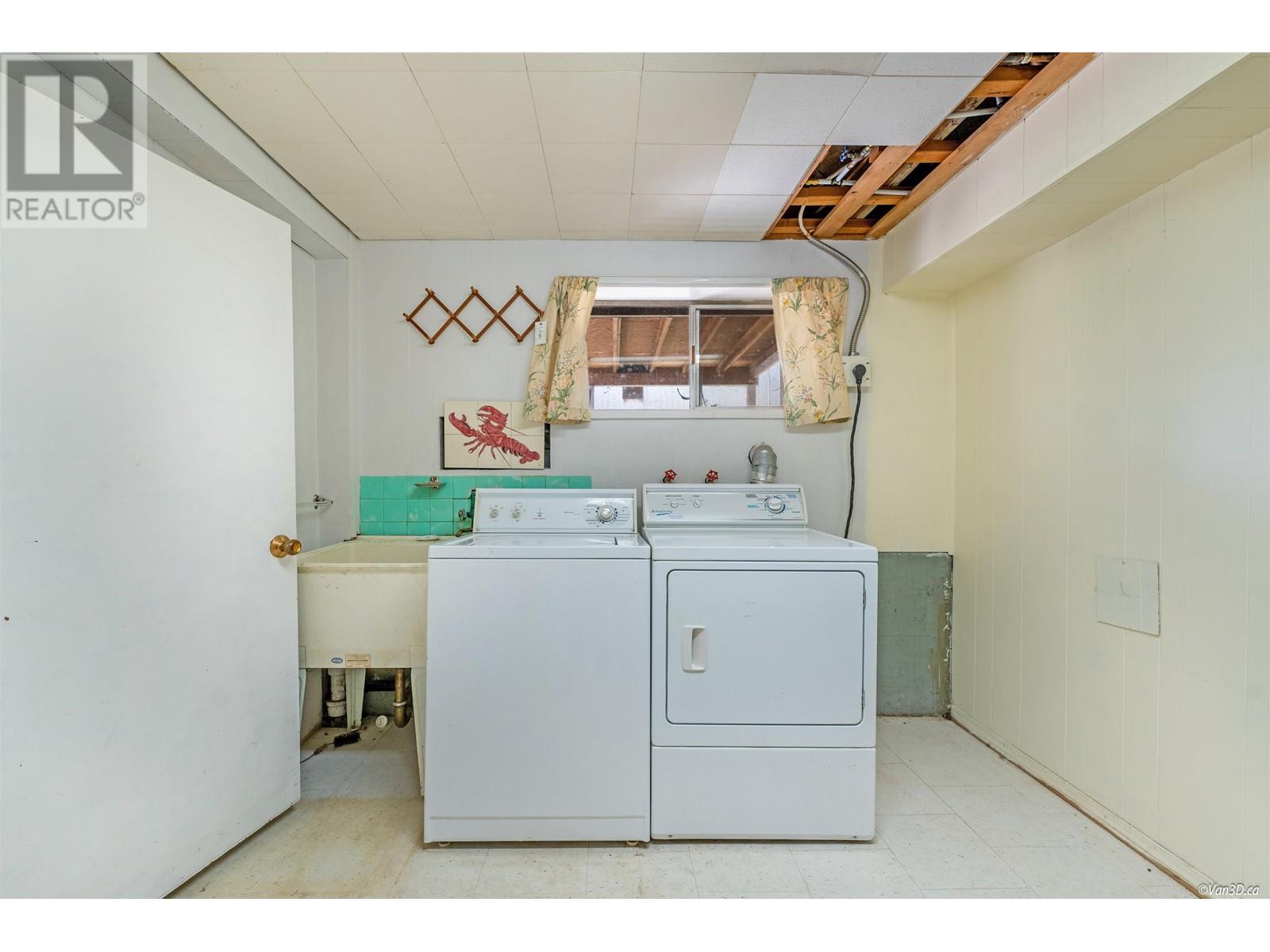 2237 Chesterfield Avenue, North Vancouver, British Columbia  V7M 2P7 - Photo 31 - R2801845