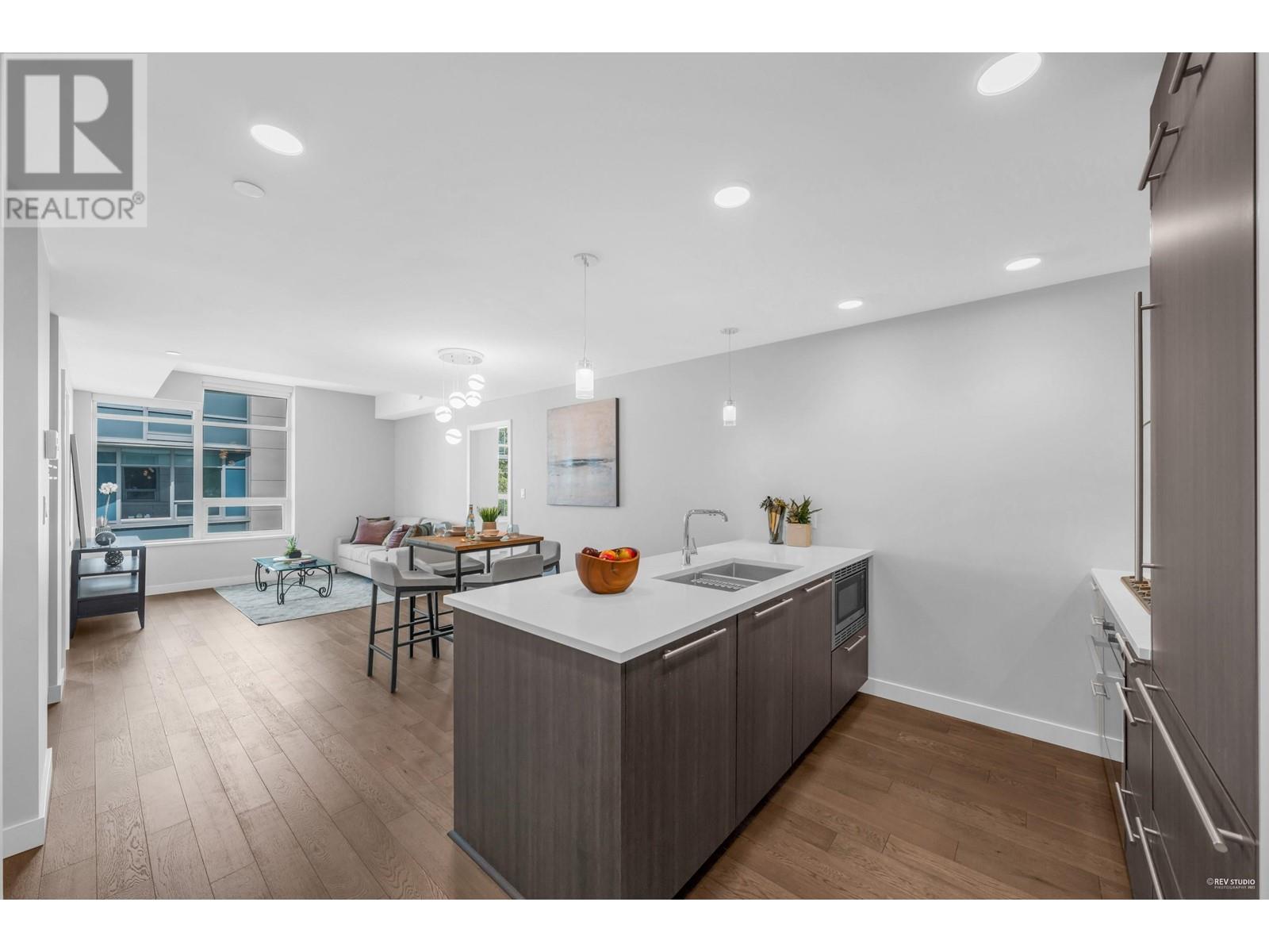304 5077 Cambie Street, Vancouver, British Columbia  V5Z 0H7 - Photo 3 - R2799367