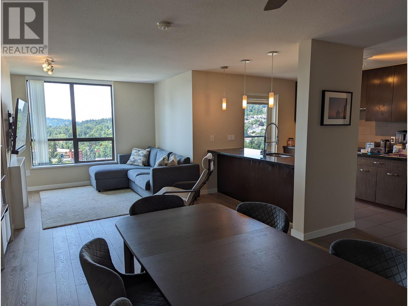 2002 2982 Burlington Drive, Coquitlam, British Columbia  V3B 0B3 - Photo 2 - R2802279