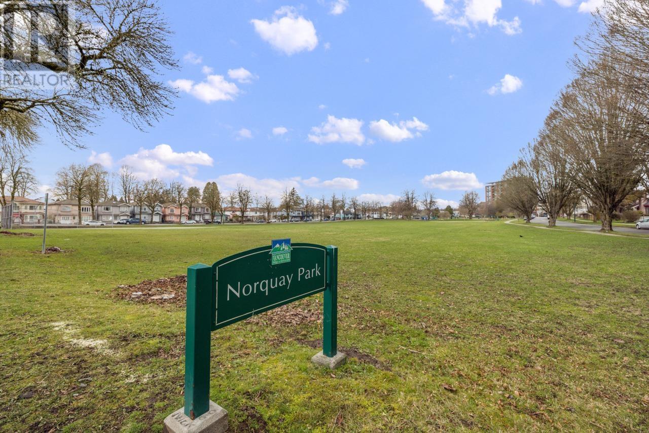 5388 Slocan Street, Vancouver, British Columbia  V5R 2A7 - Photo 15 - R2802362