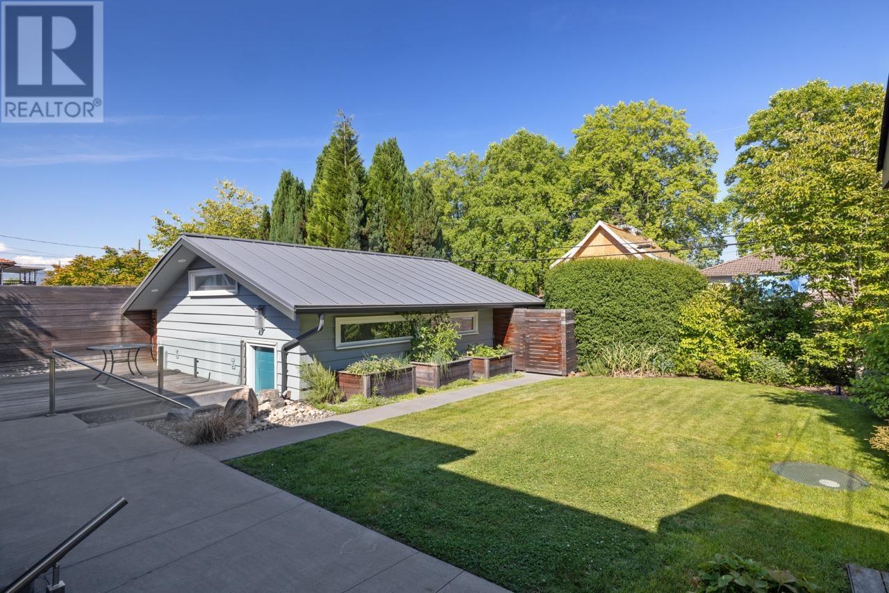 5388 Slocan Street, Vancouver, British Columbia  V5R 2A7 - Photo 5 - R2802362