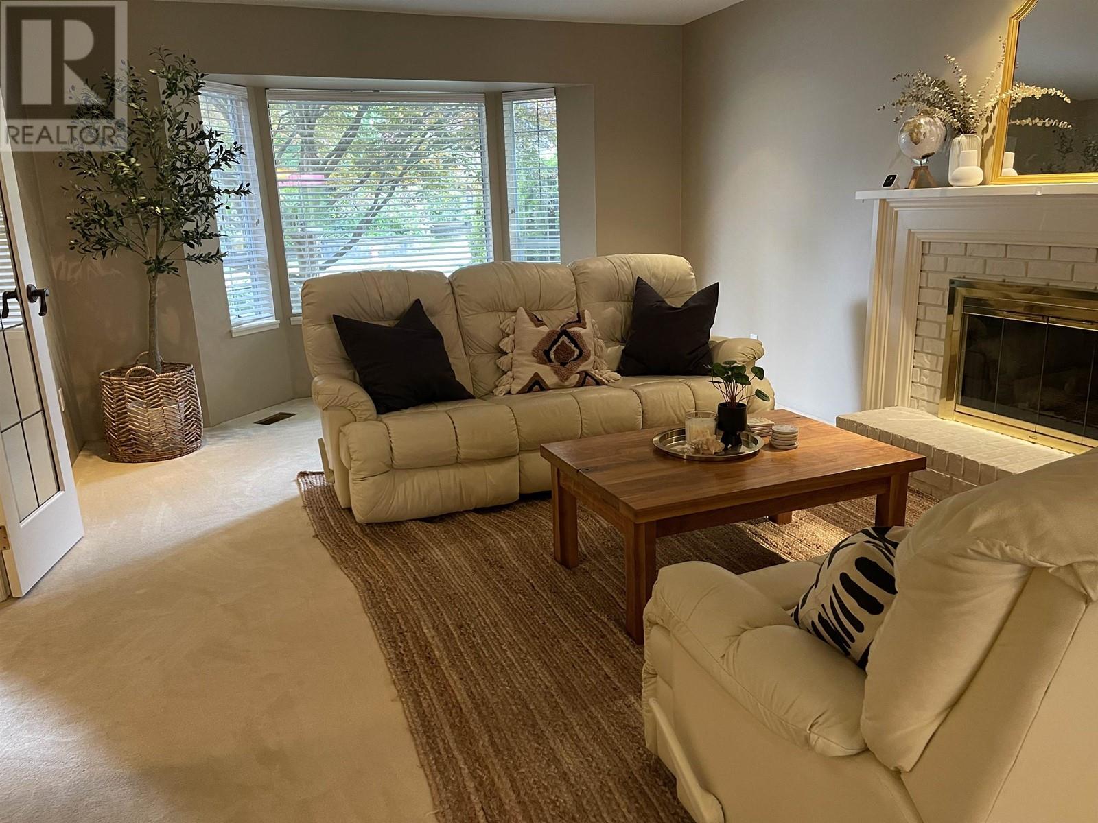 4560 Mapleridge Drive, North Vancouver, British Columbia  V7R 4M8 - Photo 9 - R2802431