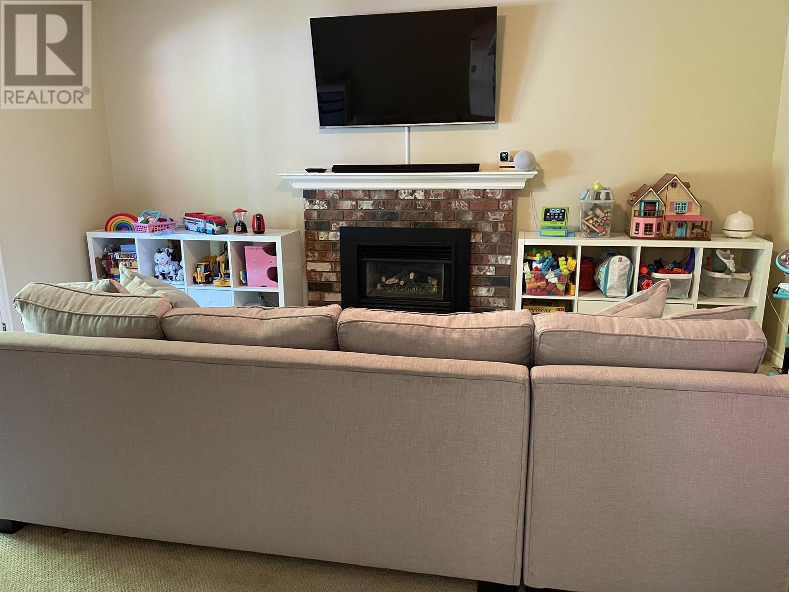 4560 Mapleridge Drive, North Vancouver, British Columbia  V7R 4M8 - Photo 5 - R2802431