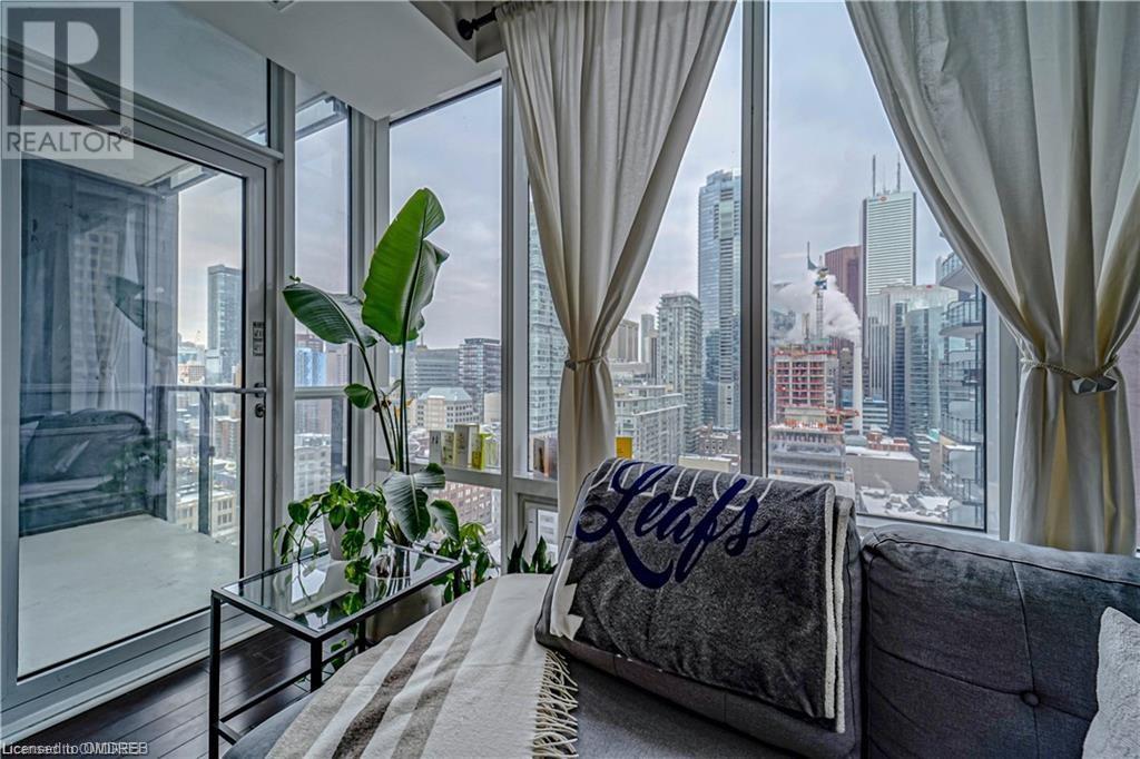 295 Adelaide Street W Unit# 2005, Toronto, Ontario  M5V 0L4 - Photo 2 - 40460866