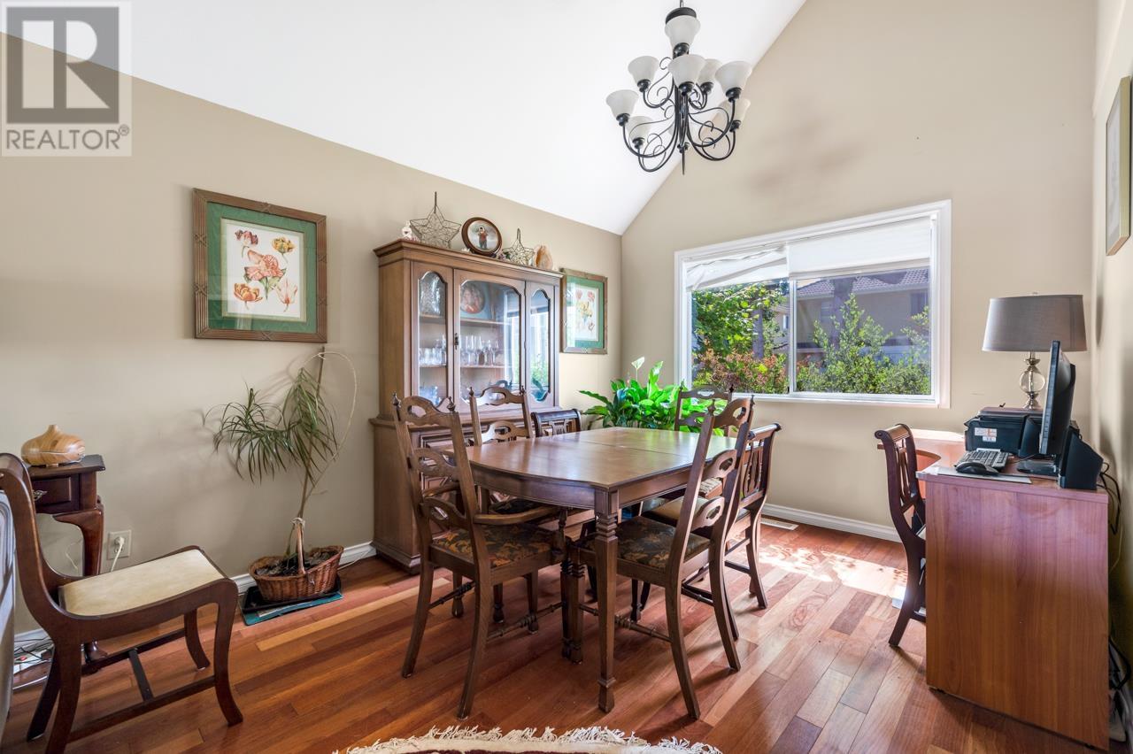 4260 Shackleton Gate, Richmond, British Columbia  V7C 4X1 - Photo 12 - R2800919
