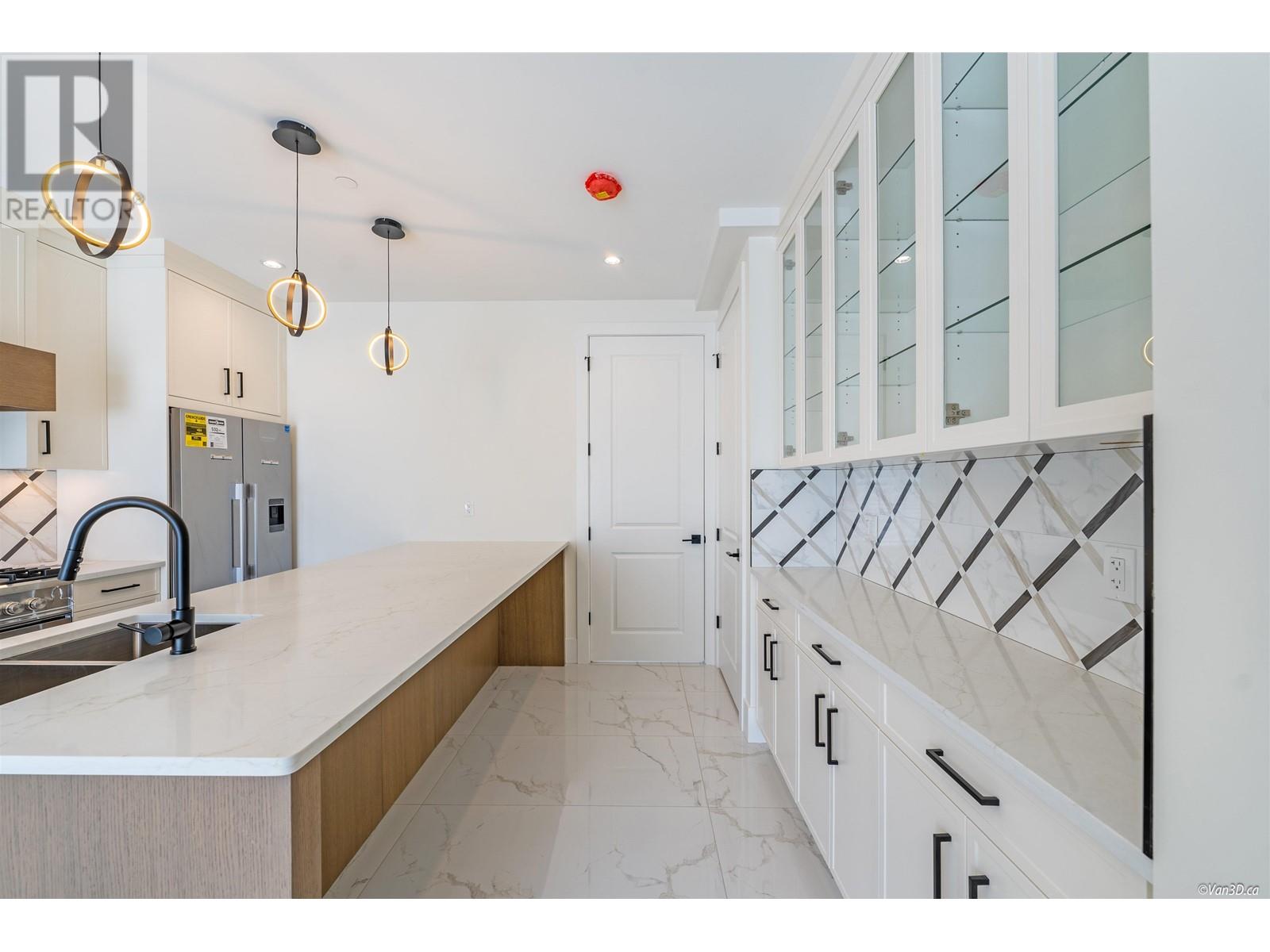 1369 E 63rd Avenue, Vancouver, British Columbia  V5X 2L5 - Photo 6 - R2801467