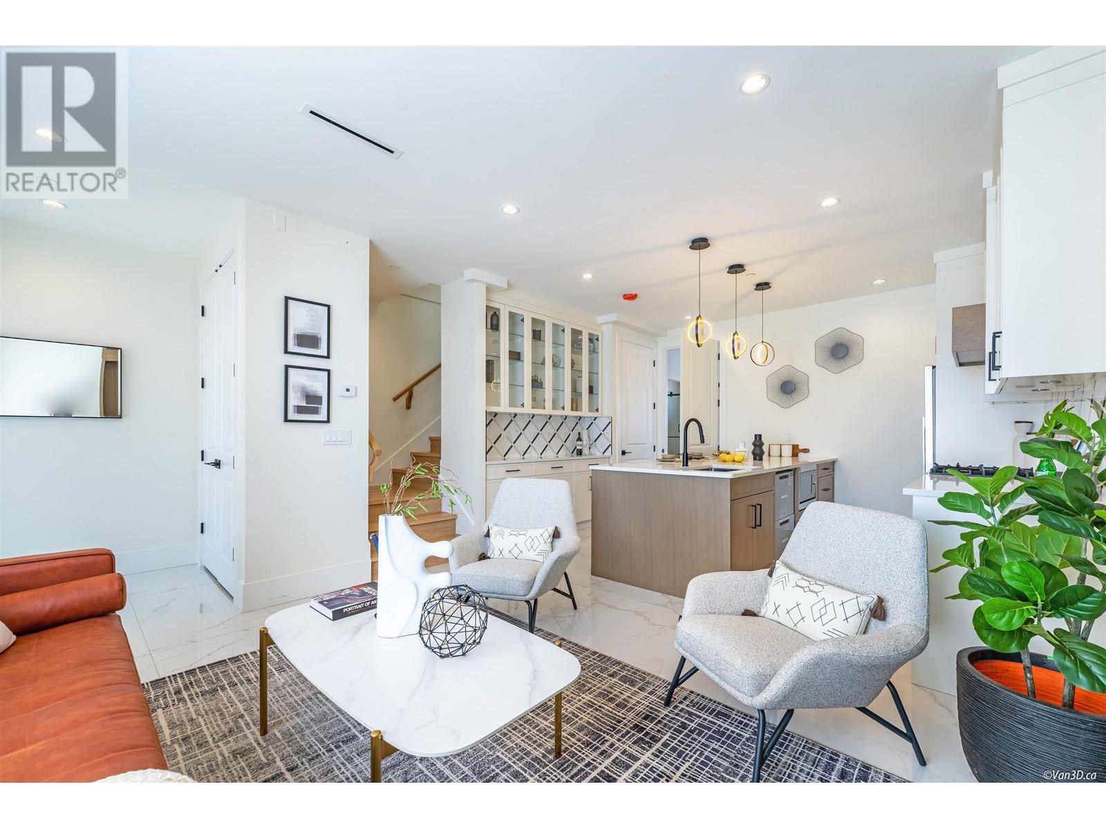 1369 E 63rd Avenue, Vancouver, British Columbia  V5X 2L5 - Photo 3 - R2801467