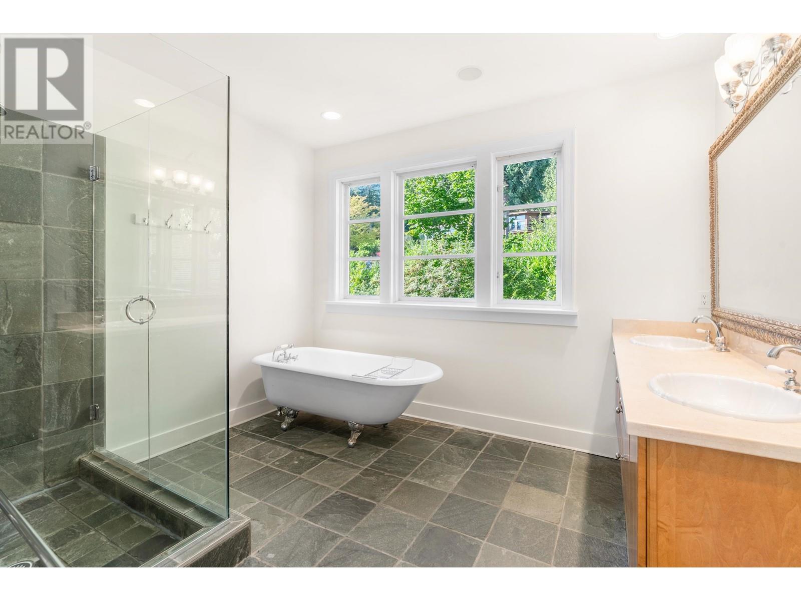 2957 Palmerston Avenue, West Vancouver, British Columbia  V7V 2X2 - Photo 19 - R2802576