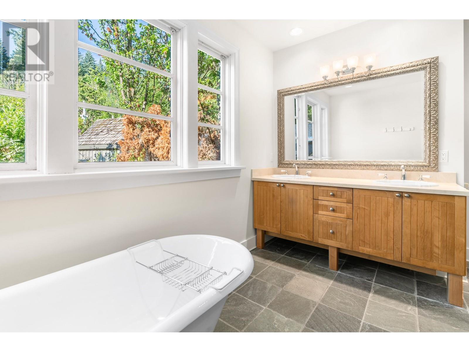 2957 Palmerston Avenue, West Vancouver, British Columbia  V7V 2X2 - Photo 21 - R2802576