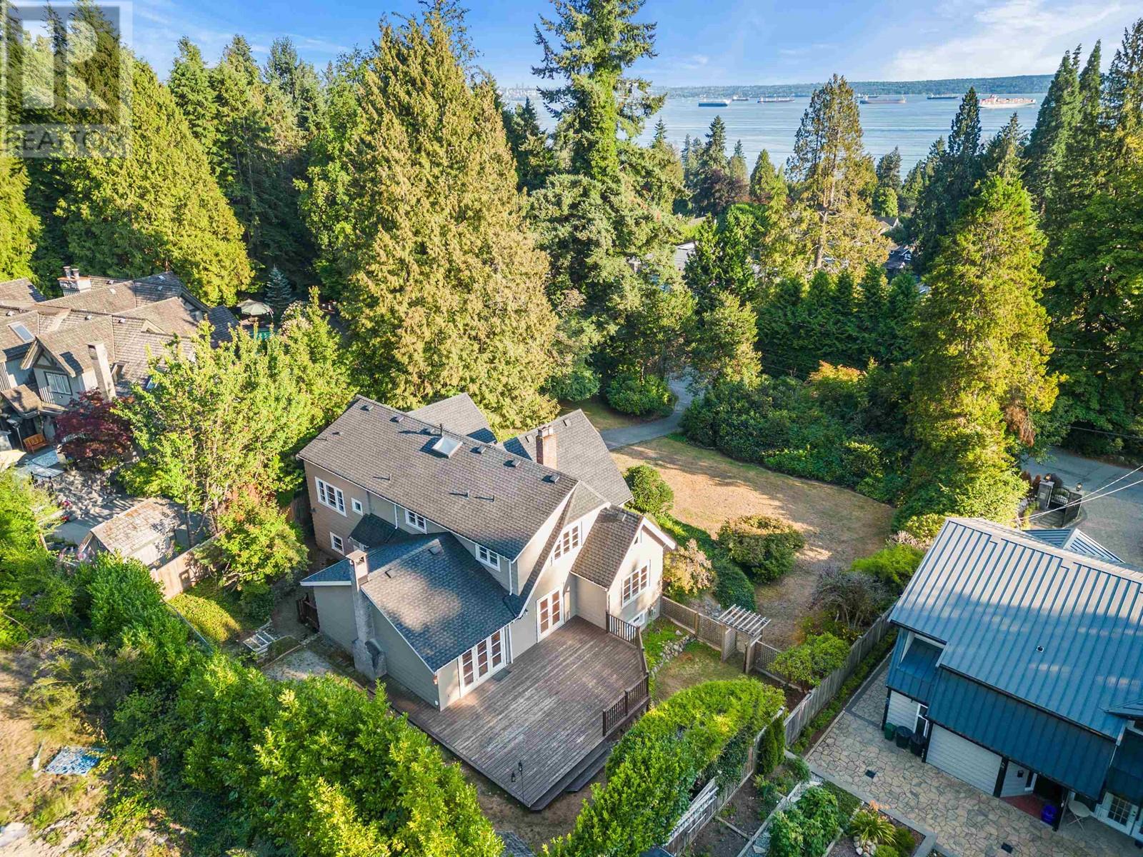 2957 Palmerston Avenue, West Vancouver, British Columbia  V7V 2X2 - Photo 34 - R2802576