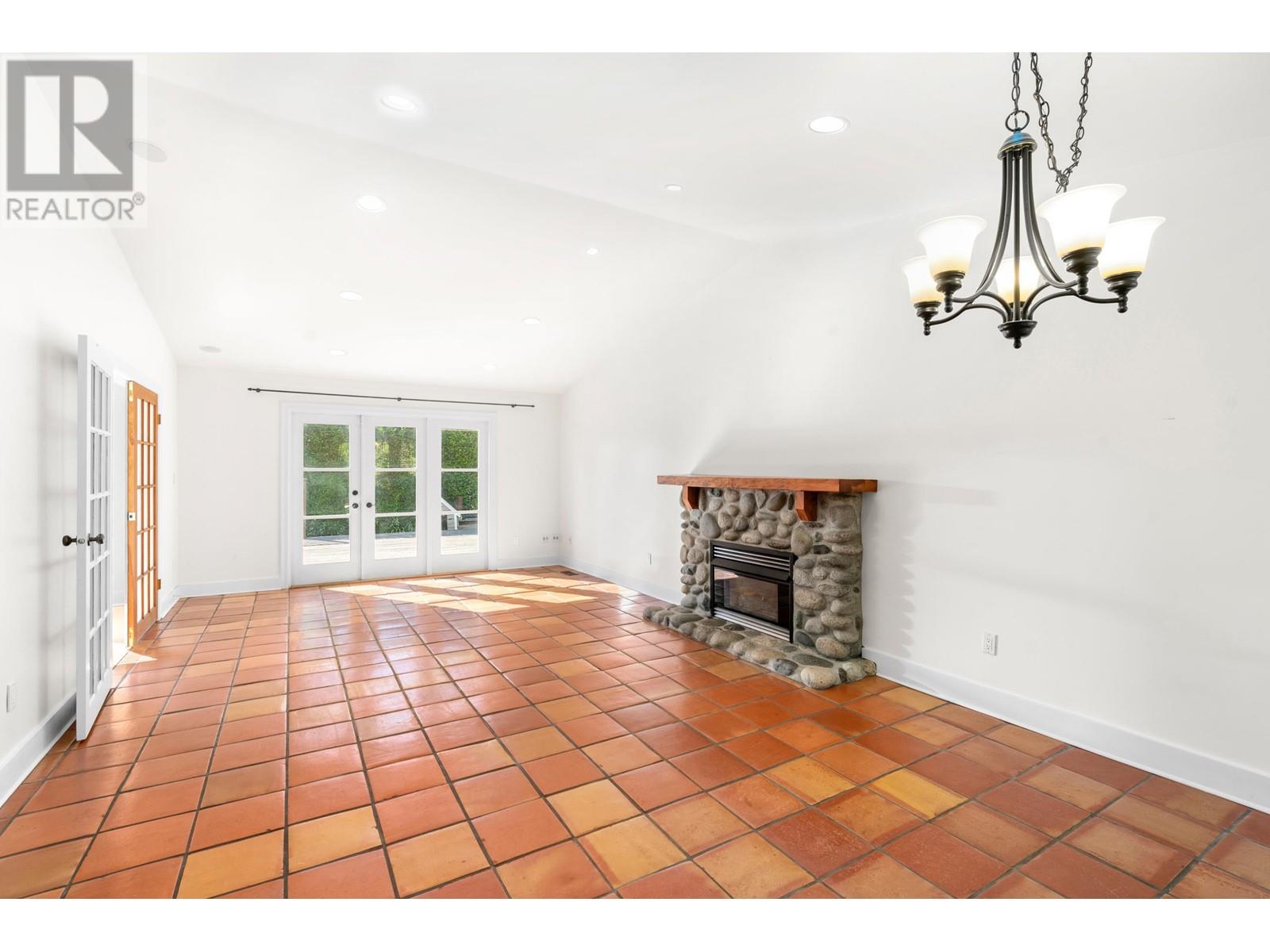 2957 Palmerston Avenue, West Vancouver, British Columbia  V7V 2X2 - Photo 5 - R2802576