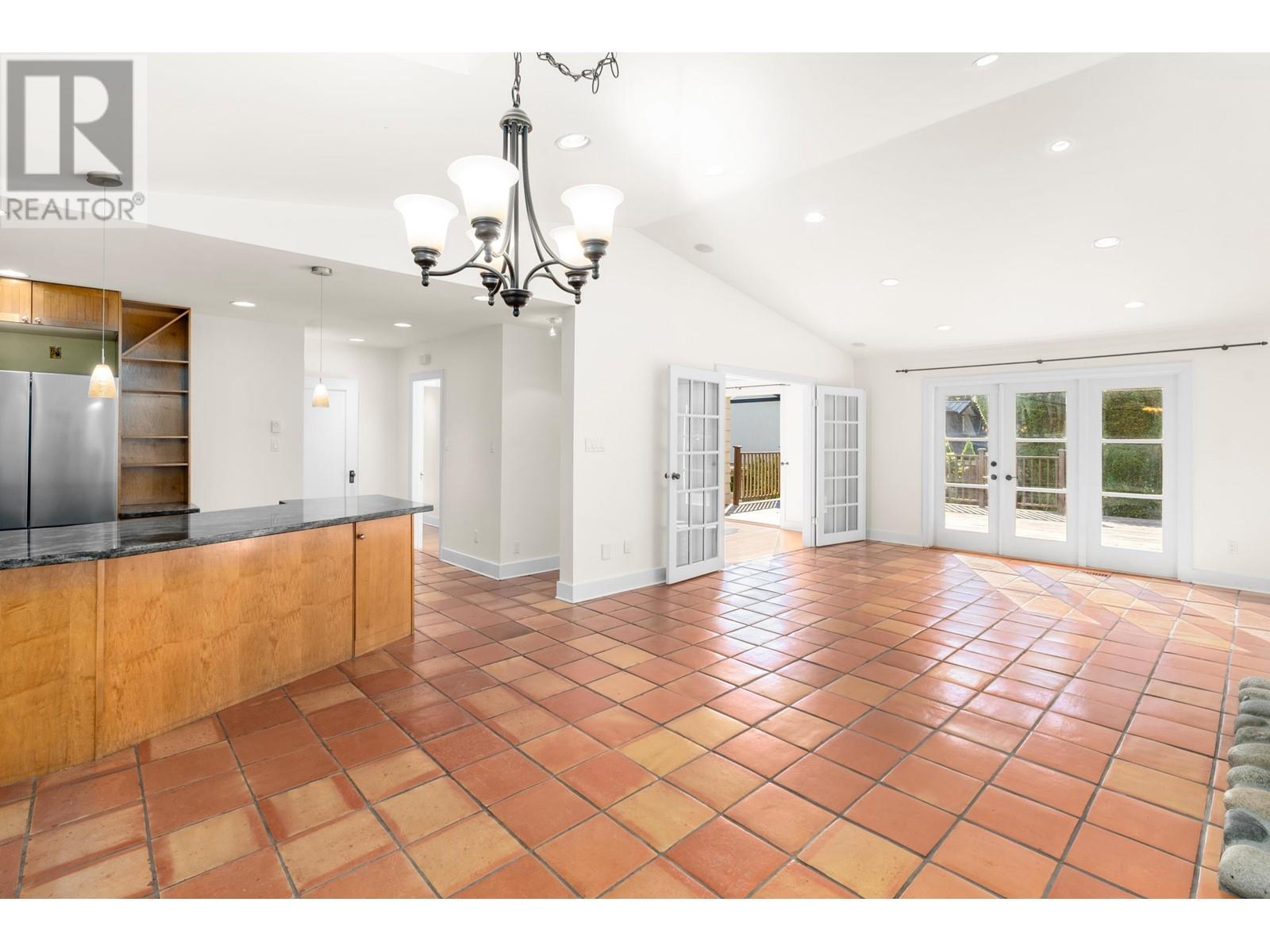 2957 Palmerston Avenue, West Vancouver, British Columbia  V7V 2X2 - Photo 6 - R2802576