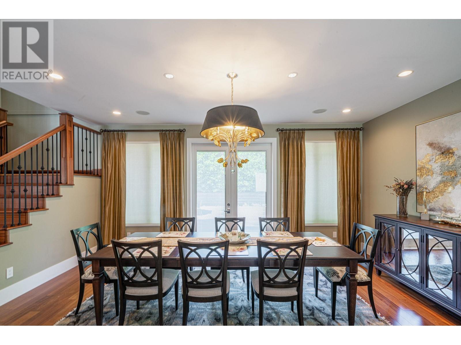 482 Genoa Crescent, North Vancouver, British Columbia  V7N 3B7 - Photo 5 - R2802458