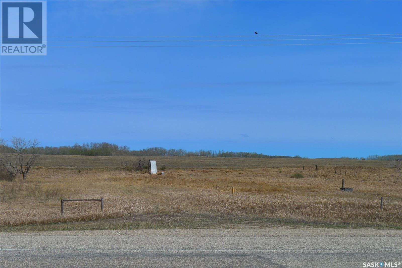 4.44 Acres. East Of Biggar On Hwy 14, Biggar Rm No. 347, Saskatchewan  S0K 0M0 - Photo 4 - SK939043